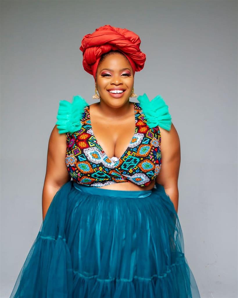 dailysunsa's tweet photo. Nombuleloโs BIG comeback!
#NombuleloMhlongo #Uzalo #DurbanGen
https://t.co/G6LqfFjcaG