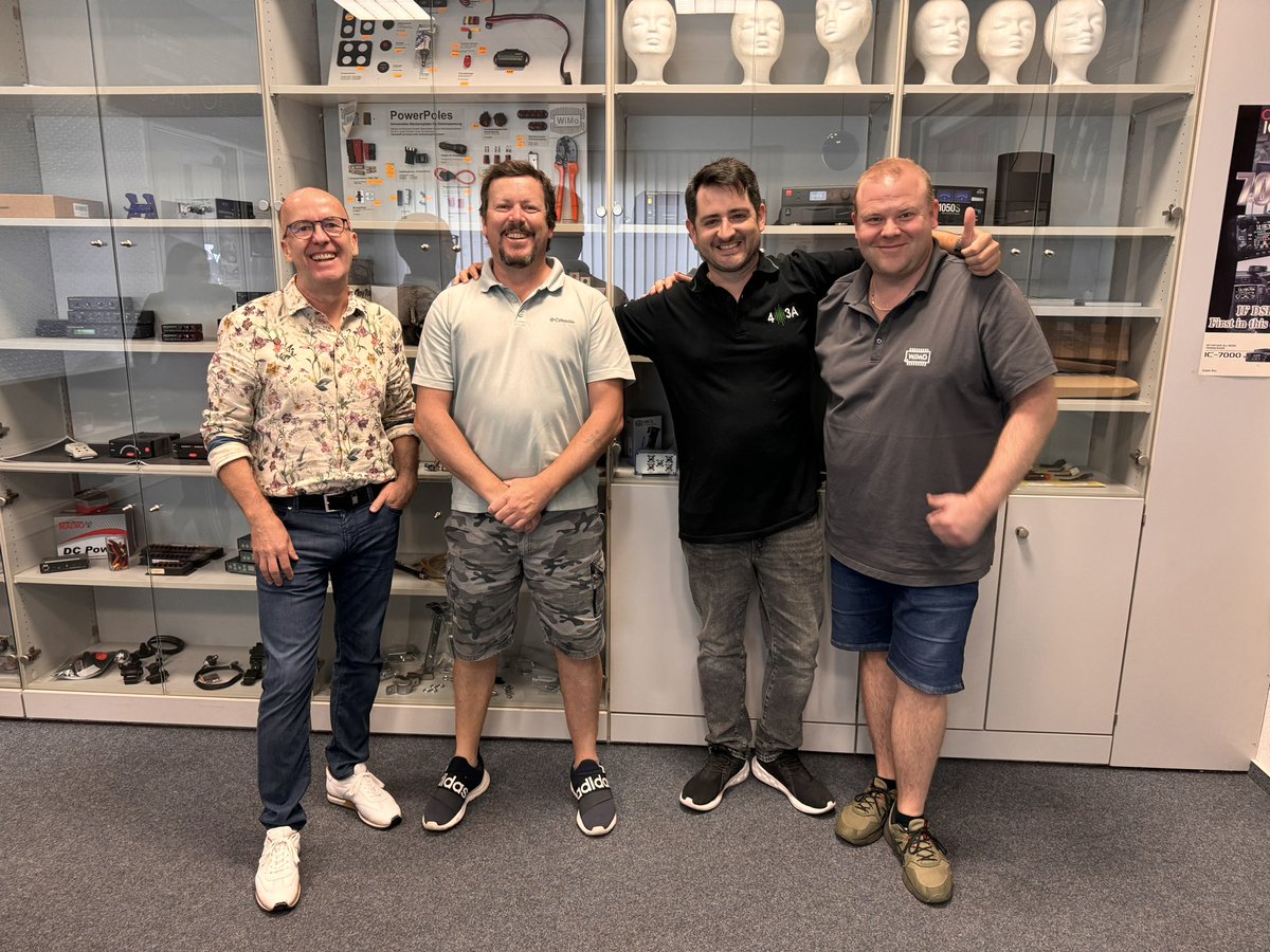 Today we visited our partners resellers in Germany Wimo.com 
The world biggest radio, electronics and antennas dealer on is sector.
Many thanks for a great reception at the Wimo HQ, we had a fantastic guided tour troughs the facilities, factories, warehouses, 73s