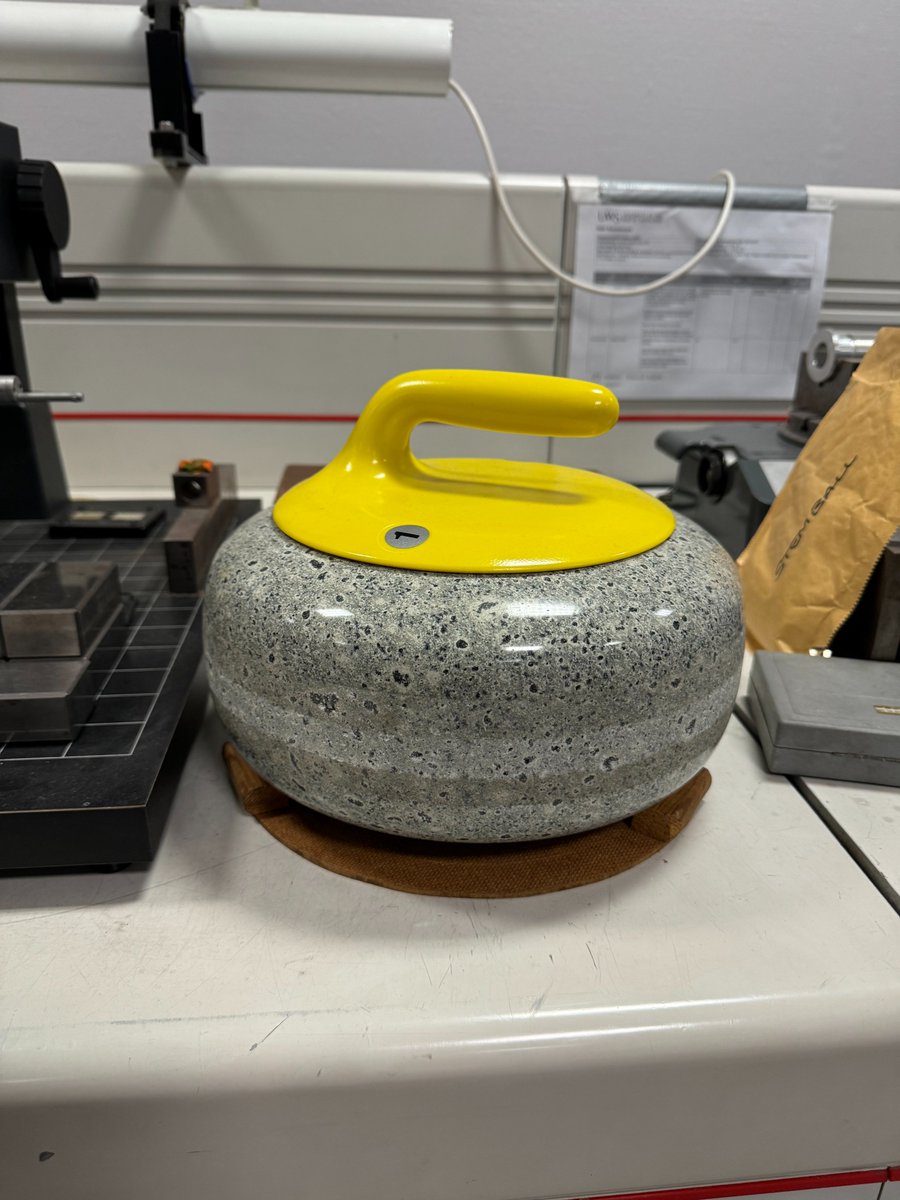 Found nestled in our engineering labs. A pride of Scotland. Any guesses on what this is and which island does it come from?
#LifeAtUWS #metrology