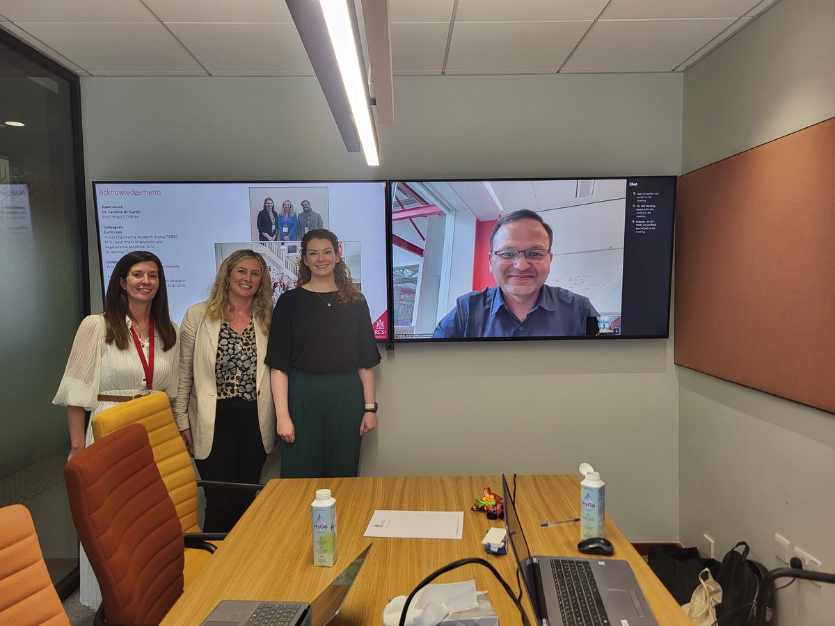 Caroline Curtin (@carolinecurtin8) on Twitter photo Congrats to the new Dr in the house @ElizabethSains1
Been a pleasure working with you and co-supervisor <a href="/fjobrien/">Prof. Fergal O'Brien</a> on this <a href="/hrbireland/">HealthResearchBoard</a> funded project.
Thanks too to examiners <a href="/Prakash_UTwente/">Jai Prakash</a> and <a href="/NiTriona/">Triona NĂ Chonghaile</a> Congrats to the new Dr in the house @ElizabethSains1
Been a pleasure working with you and co-supervisor <a href="/fjobrien/">Prof. Fergal O'Brien</a> on this <a href="/hrbireland/">HealthResearchBoard</a> funded project.
Thanks too to examiners <a href="/Prakash_UTwente/">Jai Prakash</a> and <a href="/NiTriona/">Triona NĂ Chonghaile</a>