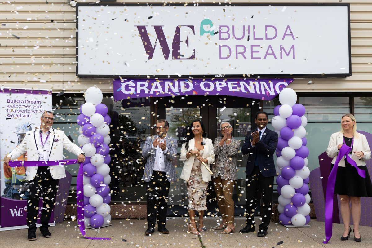 Fun ribbon cutting at <a href="/WeBuildADream/">Build A Dream</a>'s Open House!
<a href="/nour_unfiltered/">Nour Hachem</a>