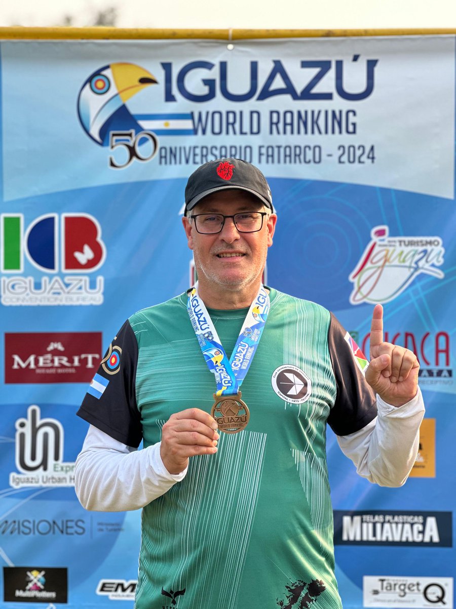 La semana pasada se realizó el torneo de Ranking Mundial en Iguazu, organizando por Fatarco para la conmemoracion de sus 50 años. Evento con participación de más de 25 paises/clubes con más de 200 arqueros, con arqueros en el top 5 del mundo.
Medalla de Oro para <a href="/DouSarmiento/">Douglas Sarmiento</a>