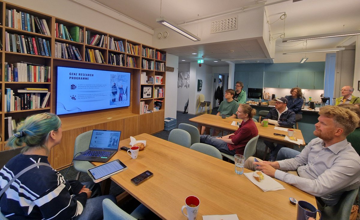 thanks to <a href="/kira_lao/">YucongLao</a> for a great talk to kick off the #algorithmicfolklore project! More ALGOtalks to come