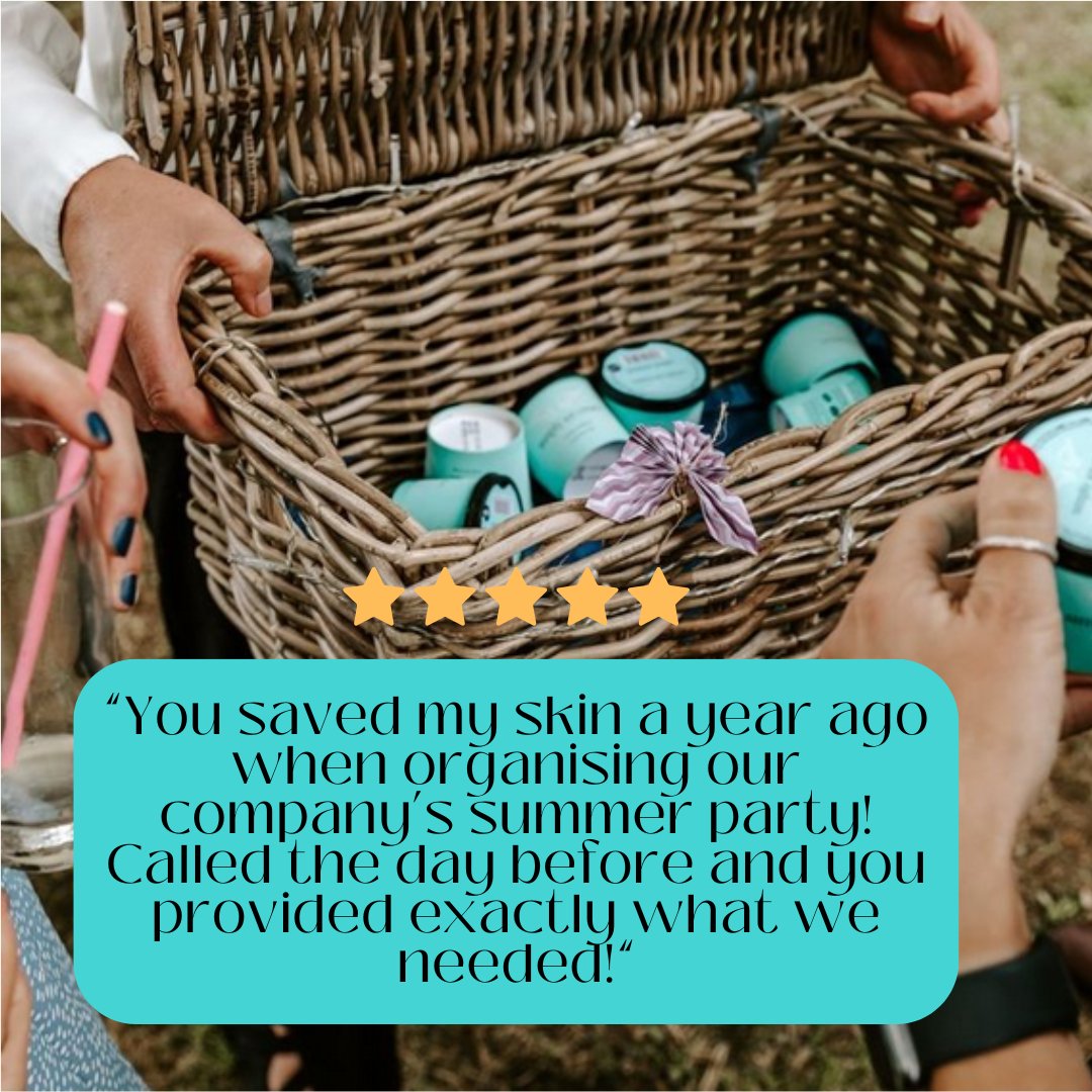 We aim to please! Being a small team we can be really flexible (within reason) and will endeavour to get orders fulfilled - even at short notice!
If you have any autumn/ winter parties coming up and need a luxury dessert then reach out to us.

#partyseason #dinnerpartyideas