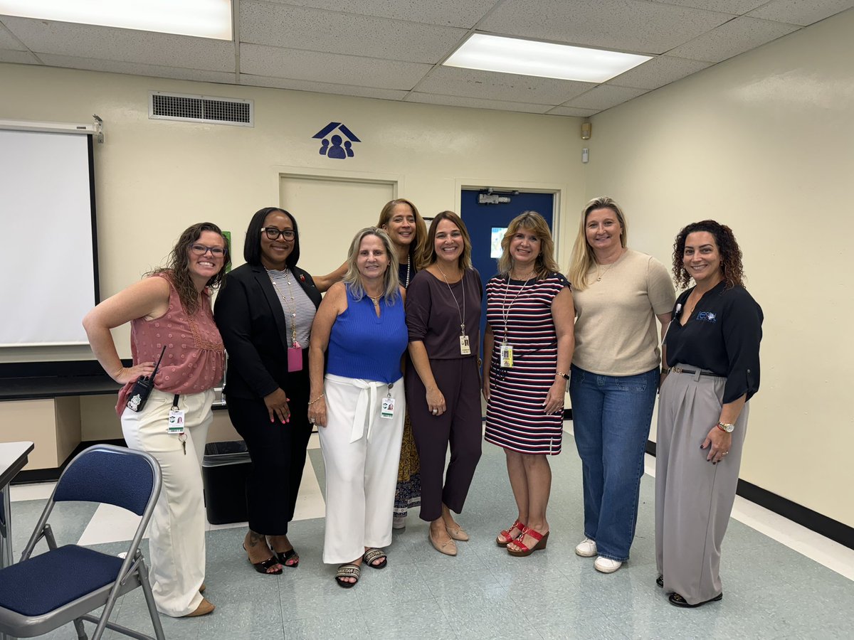Corrine Mendez (@corrine_mendez9) on Twitter photo At Marvelous Meadowbrook today sharing best practices on creating bilingual Math interactive notebooks. <a href="/BCPSCentral/">BCPS Central Regional Office</a> <a href="/DrDAugustin/">Ducarmel S. Augustin, PhD</a> <a href="/BCPSESOLWelcome/">BCPS ESOL Welcome Center</a> <a href="/BrowardMath/">BCPS Secondary Math Department</a> At Marvelous Meadowbrook today sharing best practices on creating bilingual Math interactive notebooks. <a href="/BCPSCentral/">BCPS Central Regional Office</a> <a href="/DrDAugustin/">Ducarmel S. Augustin, PhD</a> <a href="/BCPSESOLWelcome/">BCPS ESOL Welcome Center</a> <a href="/BrowardMath/">BCPS Secondary Math Department</a>