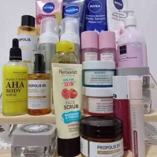 Shopee Live: SERBU DISKON BEAUTYCARE 🥳. Tonton momana_ live sekarang: id.shp.ee/zbBKdQM