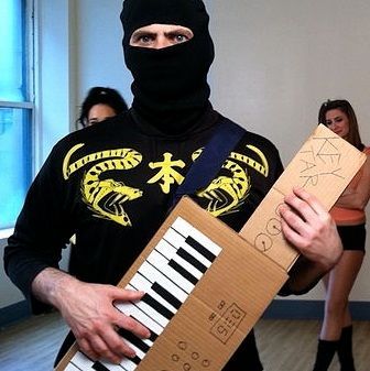 Front runners emerge in the "pick Ryan's middle name" game, but is the voting secure? This week, Ryan and Brian yak about Bangor, Raising Cane's, and names like Cottontail and Intriligator. Sounds like a bunch of tittle-tattle. buff.ly/3K5FPyh #crossword #podcast