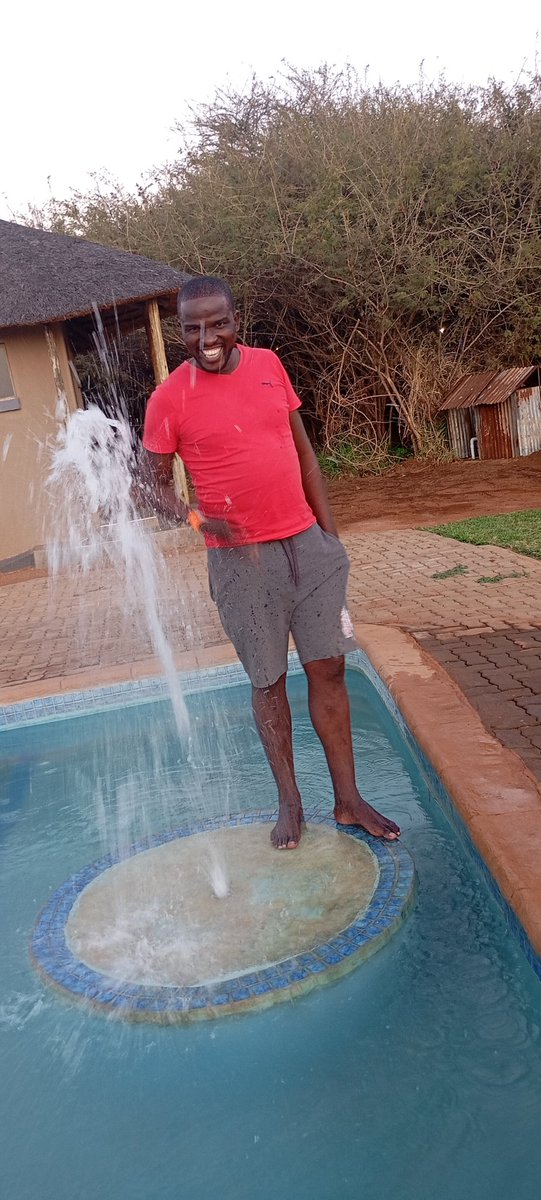 Morriscom2's tweet image. African Giant 💯 Shot'n'Left Keep it 💯Woza Spring