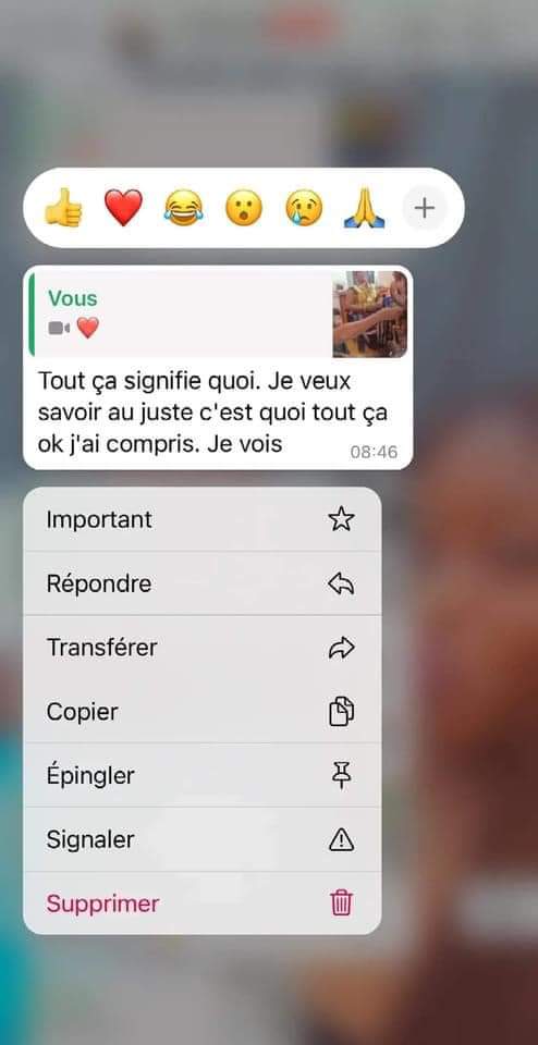 LucaVaran's tweet photo. Elle ecrit 
" C’est dans mes statut qu’il a appris que je me suis marié 👰❤️🥰 " 

Faut avoir peur de femme 💔 https://t.co/VvOSgbuZ0l