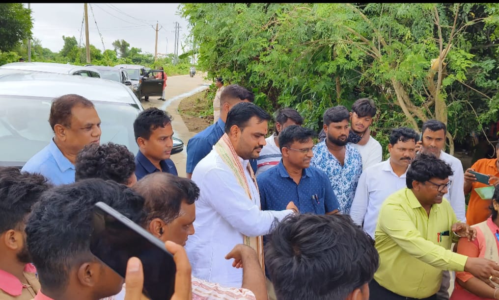 MCC_DSDEO_JSP's tweet photo. On 9.09.2024, The launching event of Kaushal Rath took place in ITI, Paradeep. The Rath was flagged off by the Chief Guest and Hon’ble Minister of Industries, Skill Development &amp; Technical Education, Shri Sampad Chandra Swain.

@SDTEOdisha @CollectorJspur @SampadSwainBJP https://t.co/492Q0ljvfJ