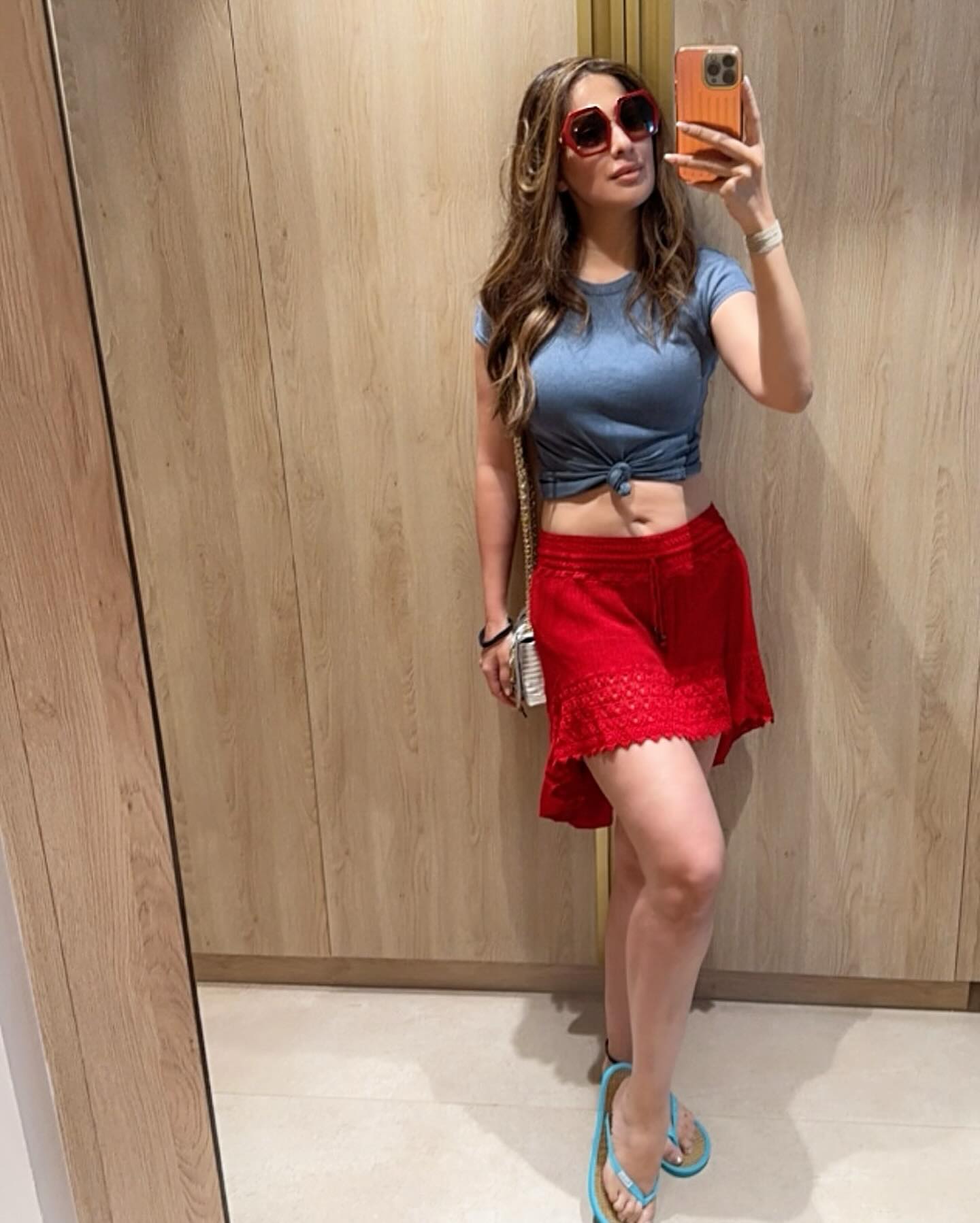 GXHEuk0bAAAUYO-?format=jpg&name=large