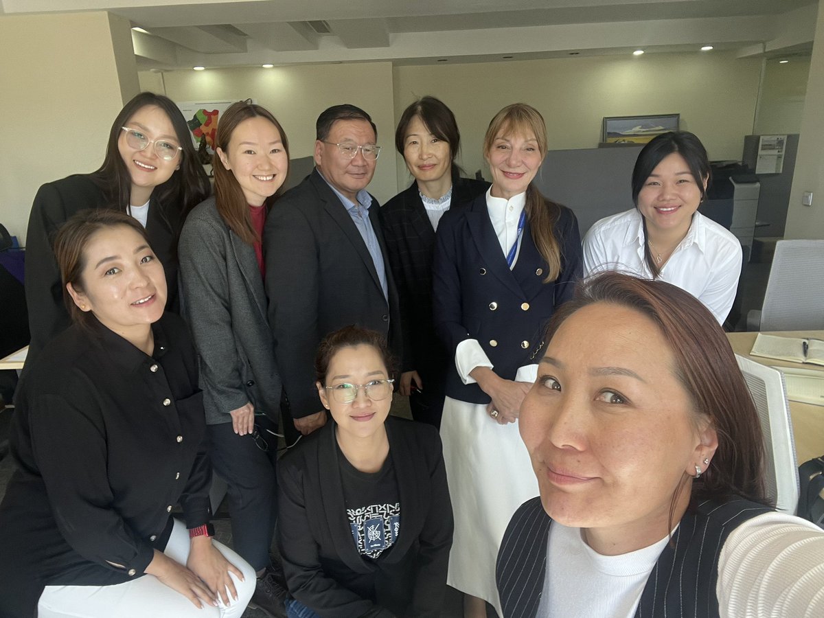 MatildaDimovska's tweet image. Mongolian herders are on frontline of climate change, desertification, droughts&amp;amp;harsh winters. Great team of @theGCF funded #ADAPTproject is on frontline of #UNDP response - enhance adaptive capacity of rural 🇲🇳 communities. Privileged to talk to them today on ways to accelerate!