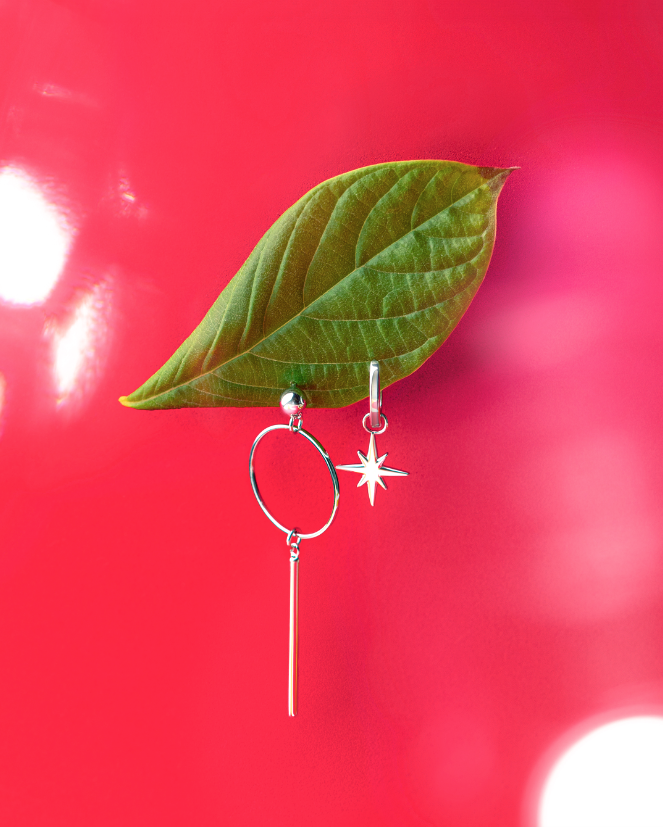 CCLasHuertas's tweet image. ¡La vuelta a la rutina también importa! ☝️ Descubre en @tiendastimeroad los complementos que te harán sentir segura y empoderada en tu vuelta. ☕💍

#vueltaalarutina #TimeRoad #CCLasHuertas