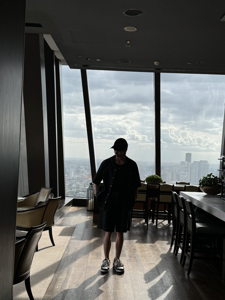 ppoohkt's tweet photo. ON CLOUD NINE☁️
#ppoohkt https://t.co/d1gYcDOB7m