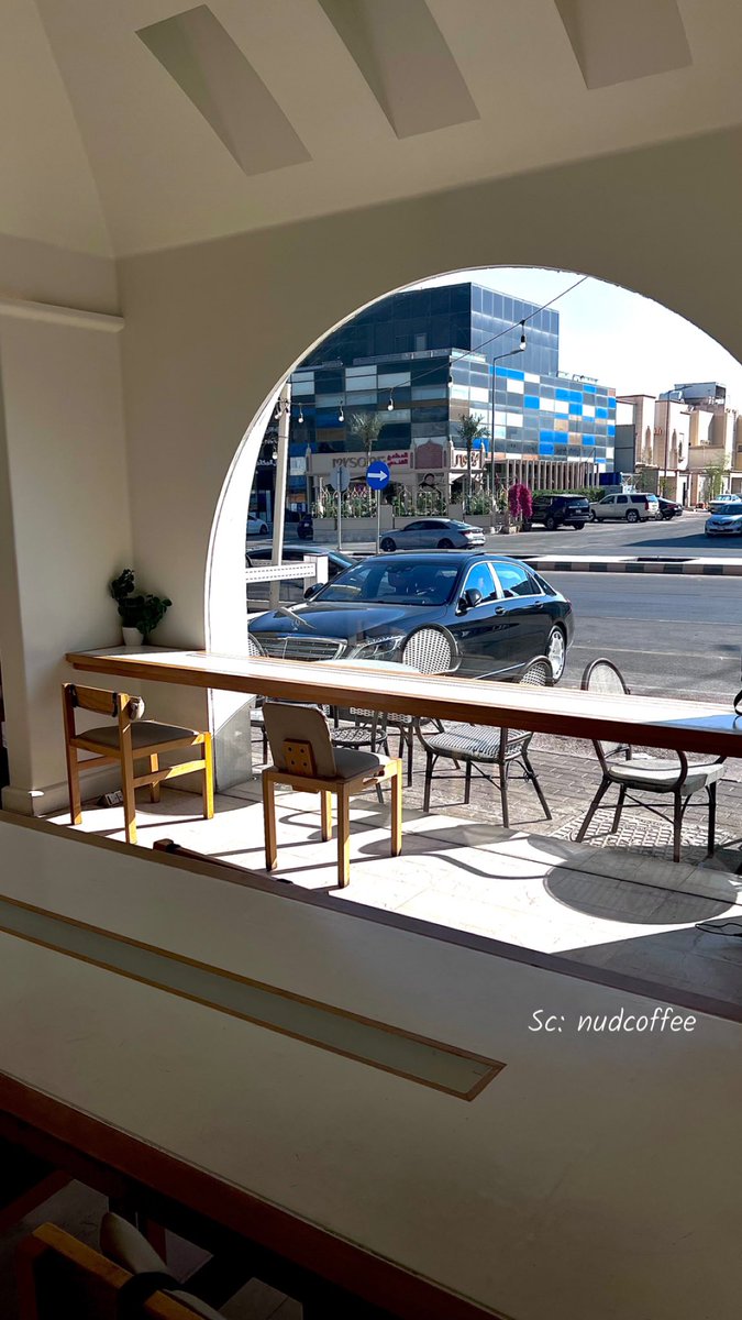 دليلك لمقاهي ومطاعم الرياض ☕️🍽 tweet media