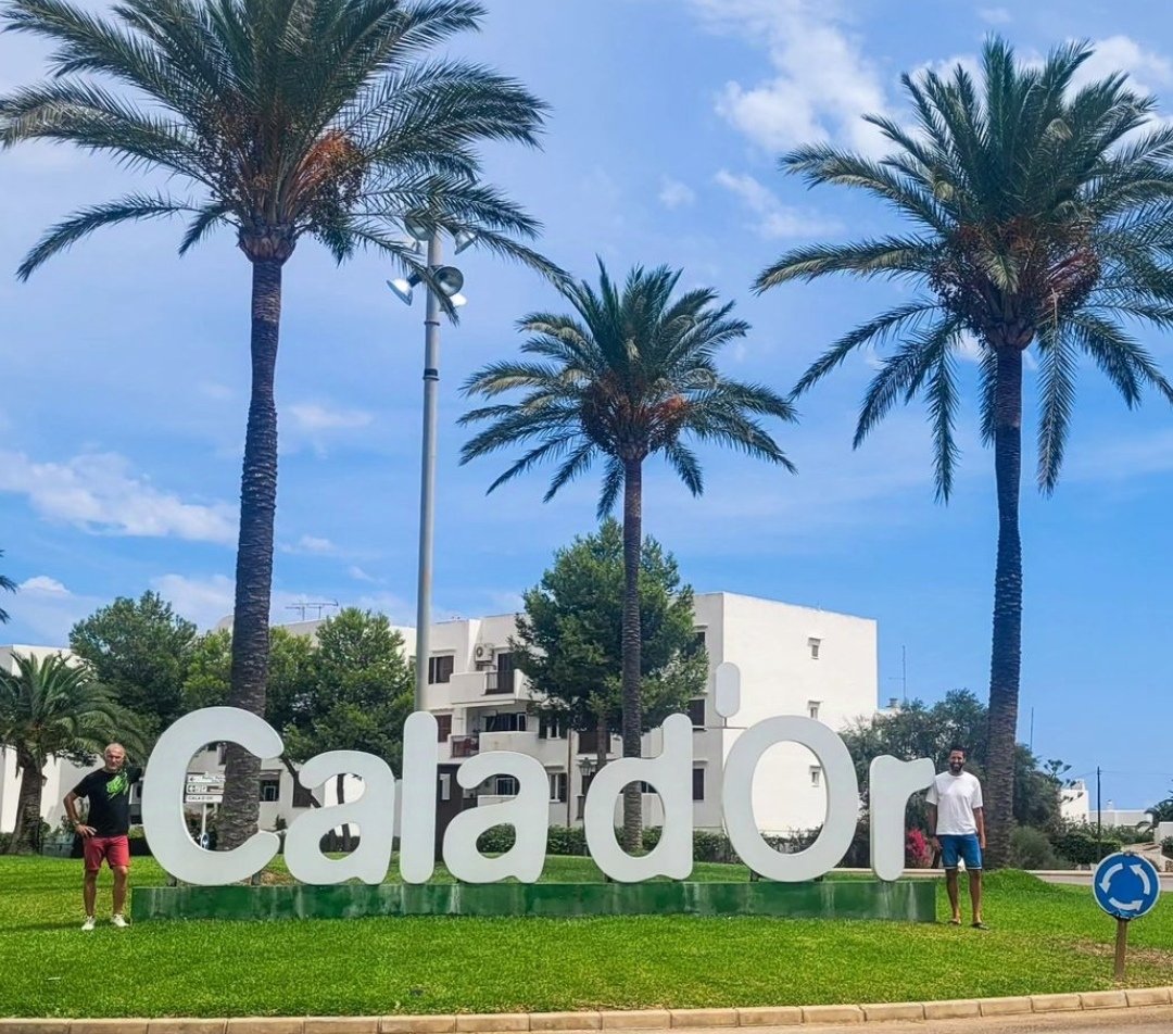 TotaltriMallorca Cala d'Or

Passa a passa! Cala d'Or ens espera☀️🌴

¡Pasito a pasito! Cala d'Or nos espera☀️🌴

Step bt step! Cala d'Or is waiting for us☀️🌴

🏊‍♂️🚴‍♀️🏃‍♀️ 

#triathlon #calador #santanyi #TotaltriMallorca #triathlete #mallorcatourism