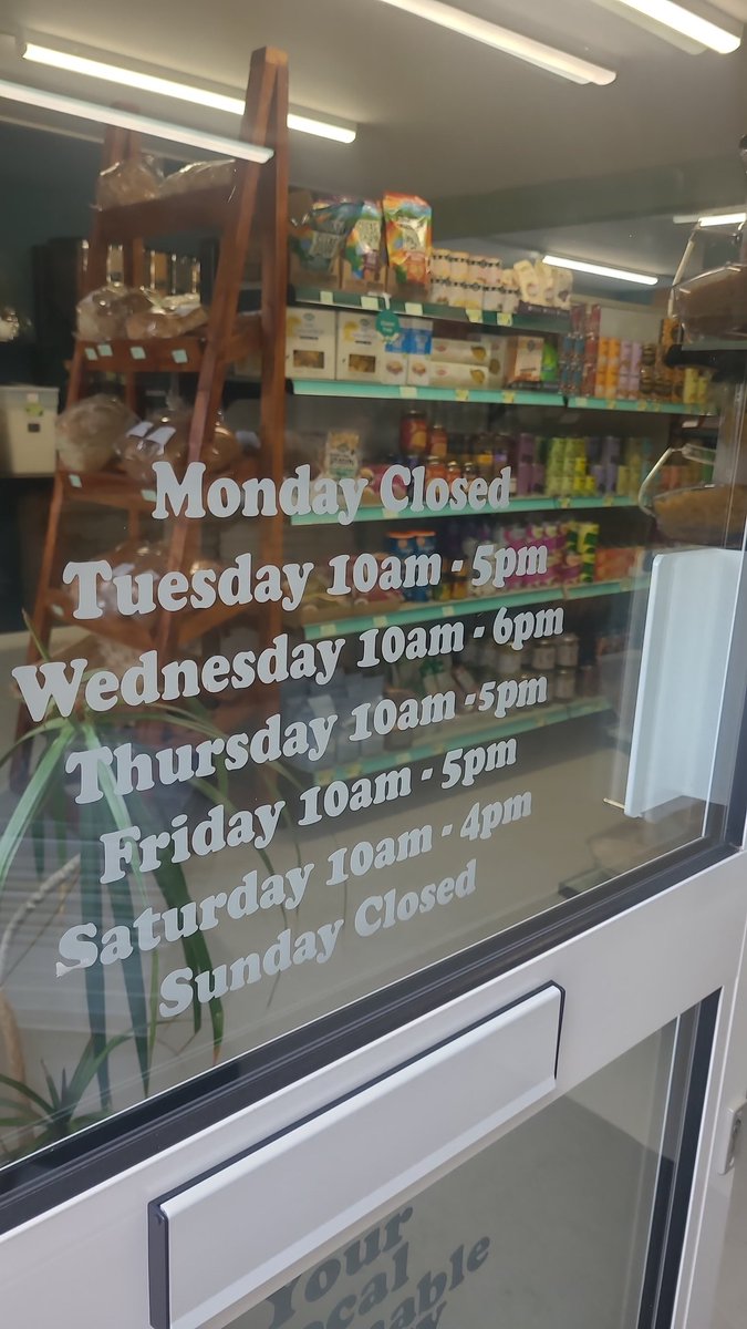 Molly's Pantry tweet media