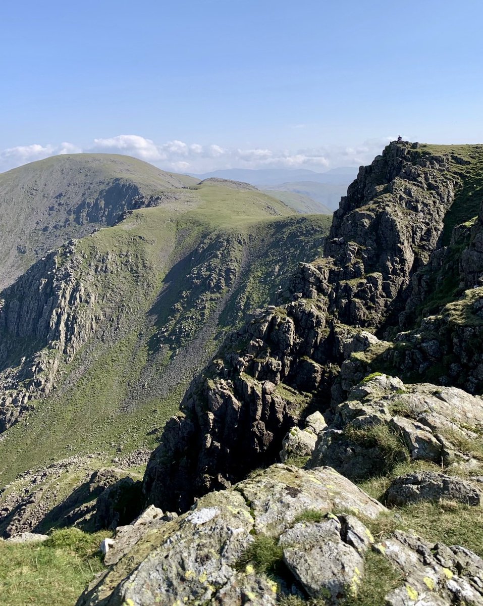 MunroMoonwalker's tweet photo. Great weekend at unique Black Sail Hostel in the Lakes. Beautiful evening ascent of Haystacks to watch the sunset, then scorching round following day over multiple peaks inc Pillar and Steeple, and moody but dry ridge wander above Buttermere #mountains #lakedistrict #blacksail https://t.co/O5X3sU2rRW