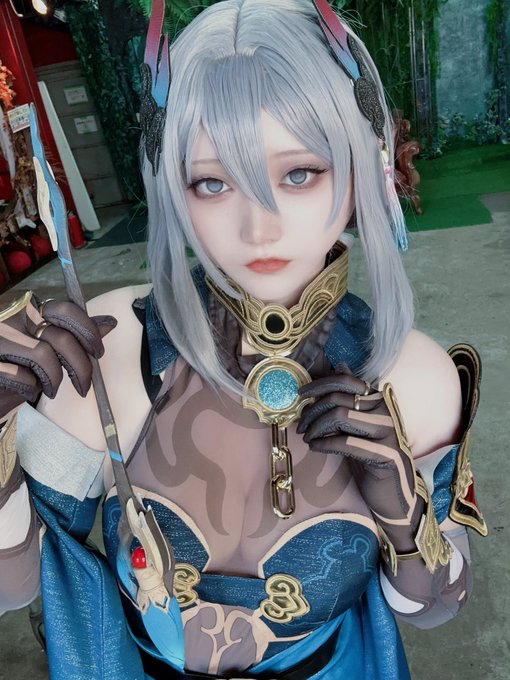 コスプレイヤーくれのTwitter画像31