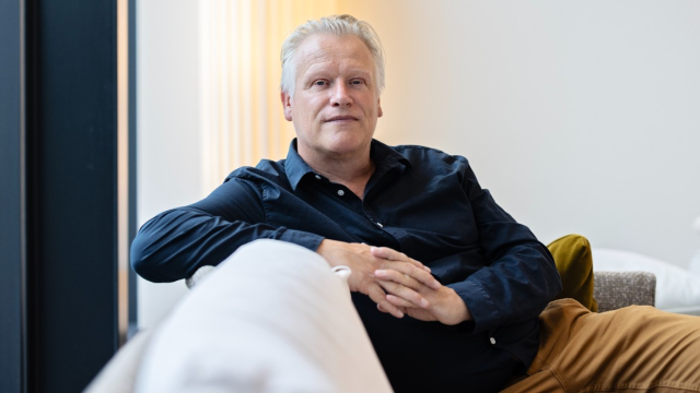 Left brain, right brain AI helpt bedrijven om de balans te vinden tussen creatief en rationeel gebruik van AI. Het idee is dat je beide aspecten benut voor optimale resultaten, aldus Peter van der Putten. Lees het hele interview op @CustomterFirst. pe.ga/4el6YJD