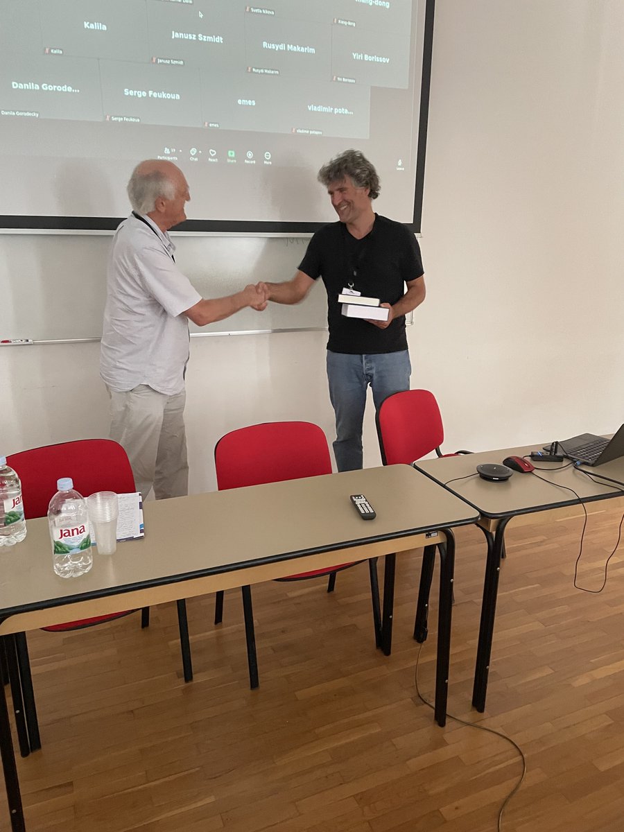🎉Congratulations to CASA PI Gregor Leander <a href="/GregorLeander/">Gregor Leander</a> for receiving the George Boole International Prize at the 9th International Workshop on #Boolean Functions and their Applications (#BFA) today! 👏 boolean.w.uib.no/bfa-2024/