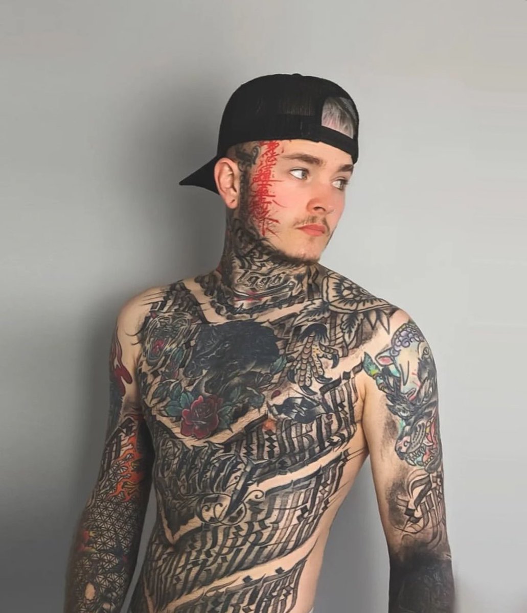 yourfavbj's tweet photo. Wataa #tattooedmen #tattoo https://t.co/cQP0I8pUoP
