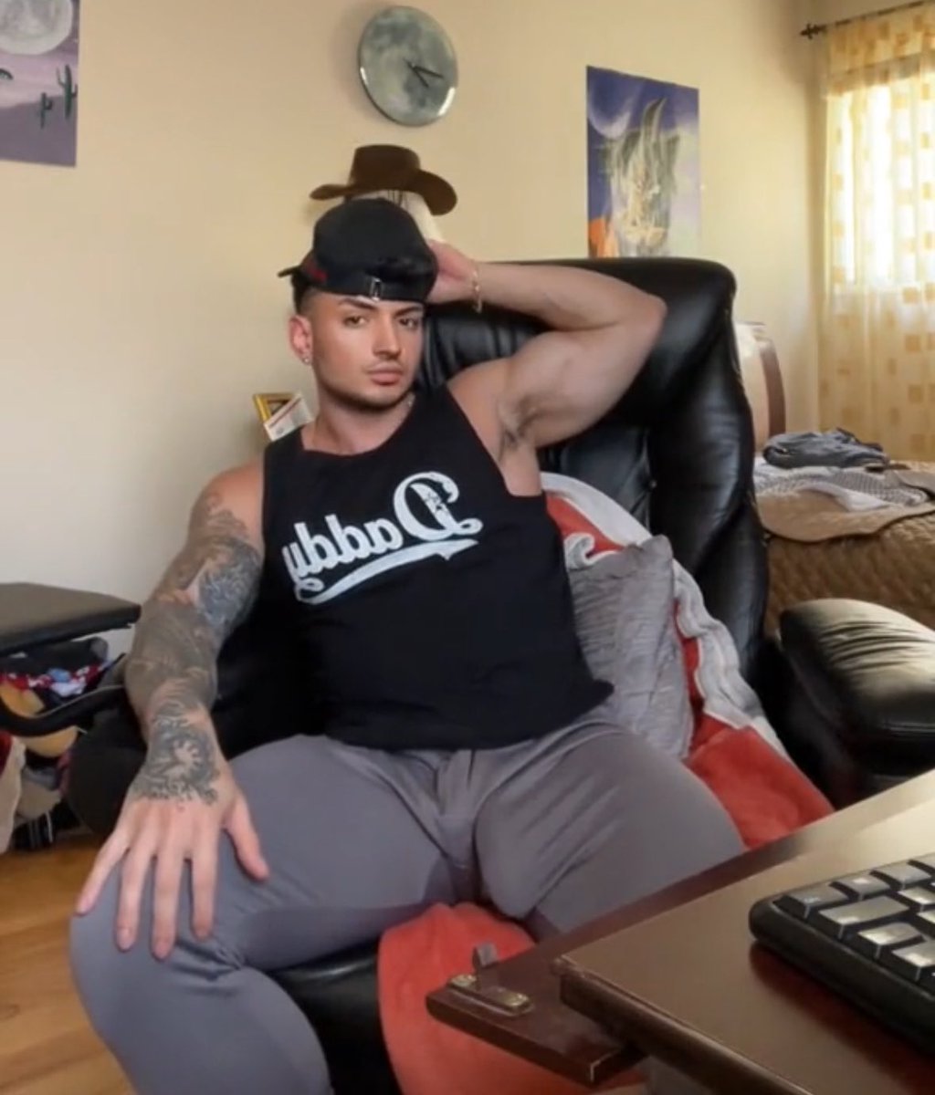 Comment 🪵 if you want a surprise  sent in your DMs