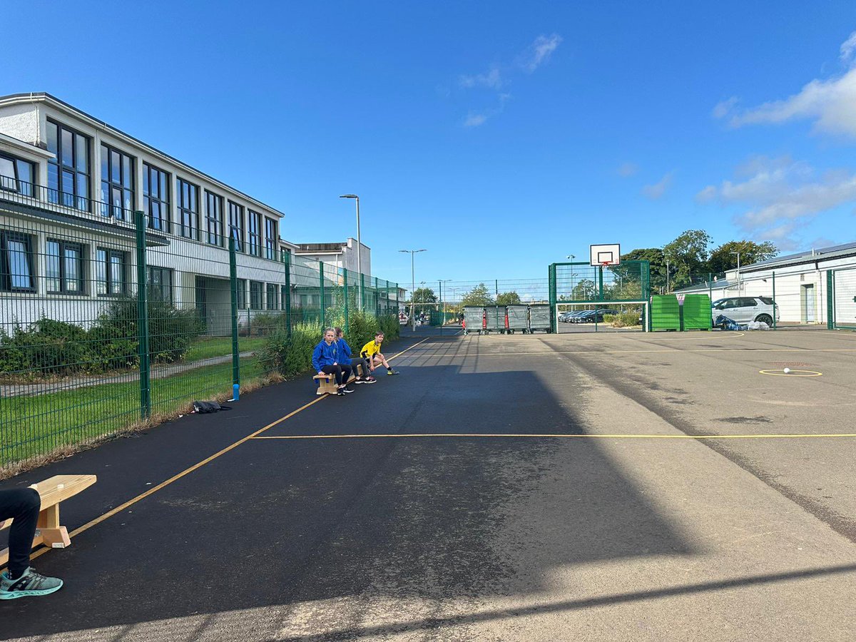 We have had a lot of fun learning about the Paralympic Games over the last few weeks! A huge thank you to Sammi Kinghorn for a personalised Duns Primary School Paralympics Village Tour and to Live Borders for helping set up our own Paralympic Games 🥇🥈🥉