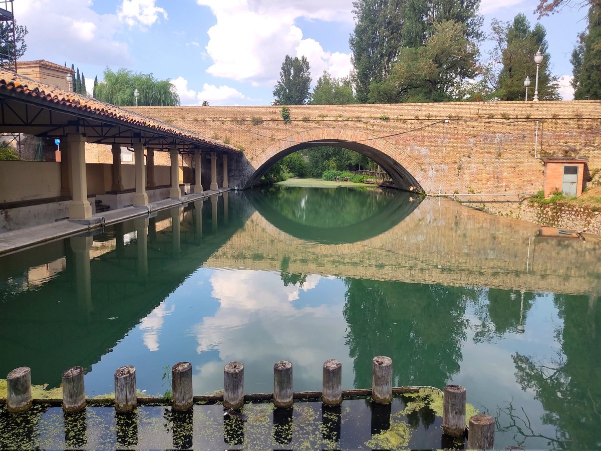 bluesearainbow's tweet photo. #Bevagna #Umbria https://t.co/KuxNP8MsA4