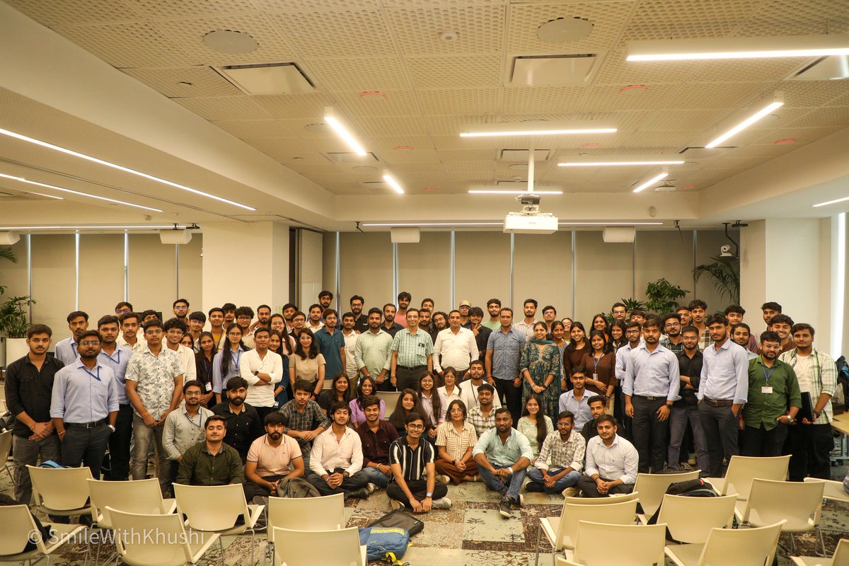 recently i was invited to mentor the Ideathon organized by <a href="/id8nxt/">ID8NXT</a> at <a href="/Microsoft/">Microsoft</a> Noida✨

loved the enthusiasm of NIET students, guided their projects for <a href="/msft4startups/">Microsoft for Startups</a> &amp; had productive discussions about building on web3, blockchain &amp; cybersec🚀

indeed a great experience!🫶