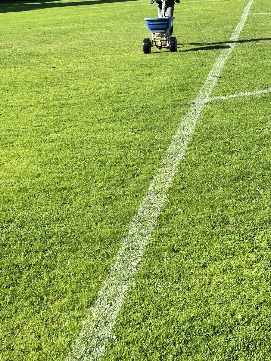 Good to get some fertiliser down on pitches in largs for largs colts <a href="/IanScottOAS/">Ian Scott</a> <a href="/OriginAmenity/">Origin Amenity Solutions</a>