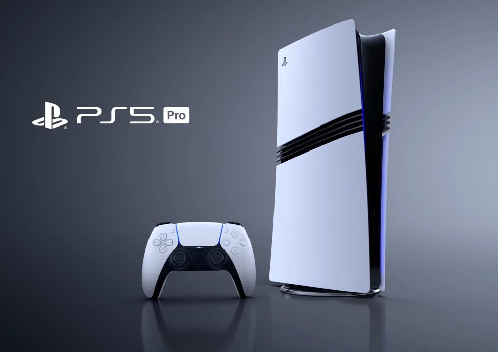 NickyLarson90's tweet photo. Ps5 pro édition marque au 3 bandes. https://t.co/JqtE0s9N8x