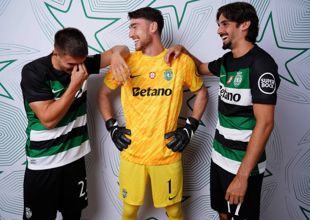 Três, foi a conta que Deus fez.