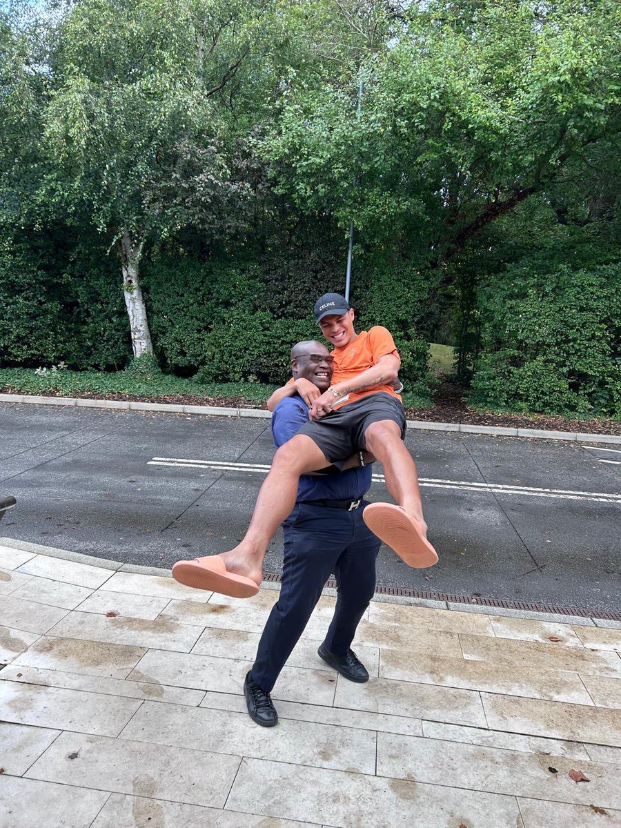 Thiago Silva tweet media