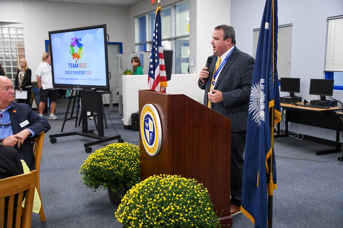 gcschools's tweet photo. This morning, Dr. Burke Royster presented the "State of the District" at @EaglesofEHS to area principals and community members. He focused on student achievement and the #GraduationPlus initiative during the second of six Superintendent's Breakfast meetings. https://t.co/LUkbtRgtKu