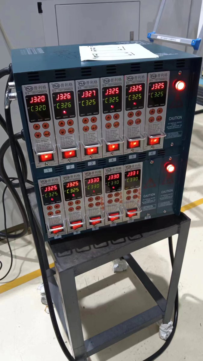 HOTRUNNERPLG01's tweet photo. Customers maltreat me thousands of times, but I treat customers like first love! This is our service attitude!
#toolmaking
#temperaturecontroller #nozzle #thermocouple #heater #copperheater #valvegate #hotrunner
#hotrunnersystem #sidegate #YUDO #MoldMasters #hotrunnerheater https://t.co/k5Kzg5FHYN