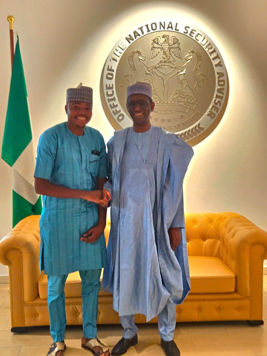 AdamAdamAliyu1's tweet photo. Had the privilege of meeting the NSA today https://t.co/jj7vGwdlkD