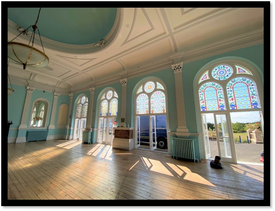 There are a couple of slots left for guided tours of the building this Saturday 14th, as part of #OpenHouseFestival. You may be able to grab them if you're quick...! programme.openhouse.org.uk 🗝️🗝️🗝️ #OpenHouse