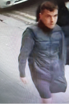 PSOSGreaterGlas's tweet photo. Police Scotland has released an image of a man they wish to speak to who may be able to assist with enquiries into a robbery in Glasgow. 

The incident happened around 9.15pm on Wednesday, 5 June, 2024, in the Hope Street area of Glasgow.

https://t.co/uu1gRAy61z https://t.co/AeYsRiGK1t
