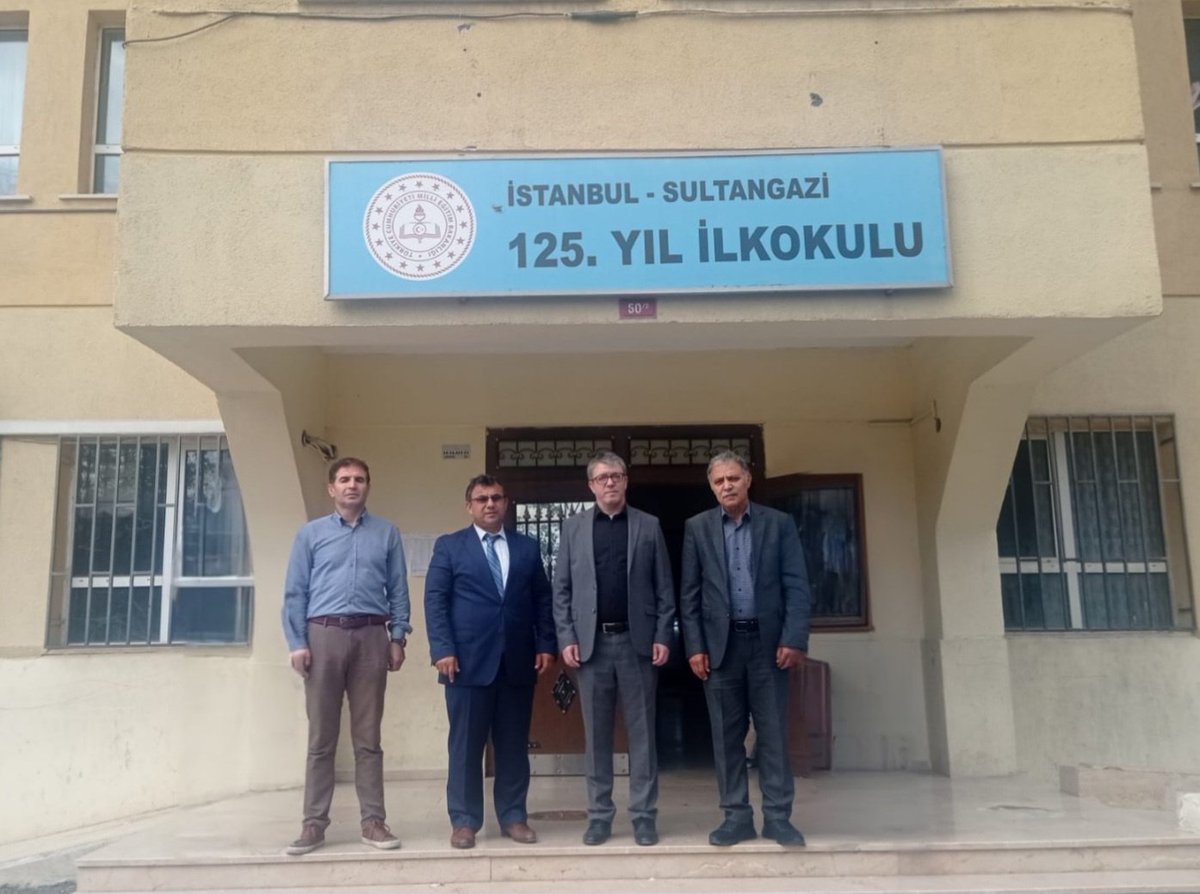 İlçe Müdürümüz Sn Necati Tekbaş ve Şube Müdürümüz Ahmet Duman, 125. Yıl İlk ve Ortaokulu, Nurettin Uzun Ortaokulu ve Hasan Celal Güzel Anadolu Lisemizi ziyaret ederek eğitim öğretim süreç ve planlamaları hakkında bilgi aldı
#OkullarımızHazır 
<a href="/tcmeb/">Millî Eğitim Bakanlığı</a>
<a href="/MucahitYentur/">Murat Mücahit Yentür</a> 
<a href="/necatitekbas/">Necati TEKBAŞ</a>