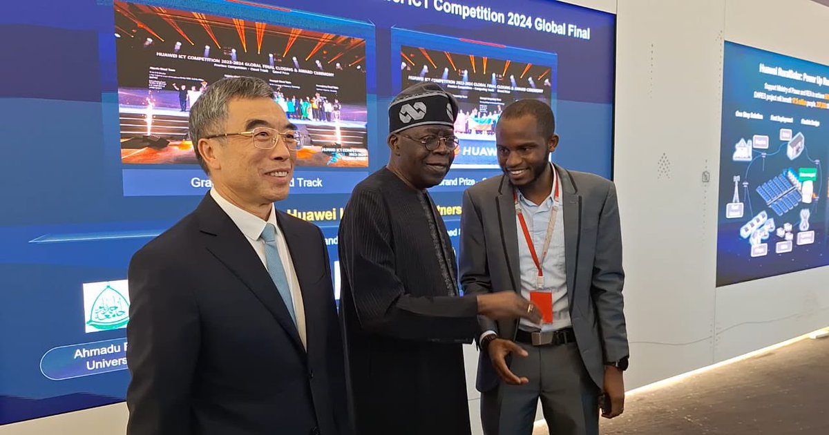 9aufal's tweet photo. Good to see Katsina’s young people breaking barriers in Tech. 

Aliyu Bugaje @AIBugaje_ of Huawei addressing President @officialABAT on behalf of the company, as part of the activities during Mr. President’s state visit to China 🇨🇳. https://t.co/JXtw8H8JO3