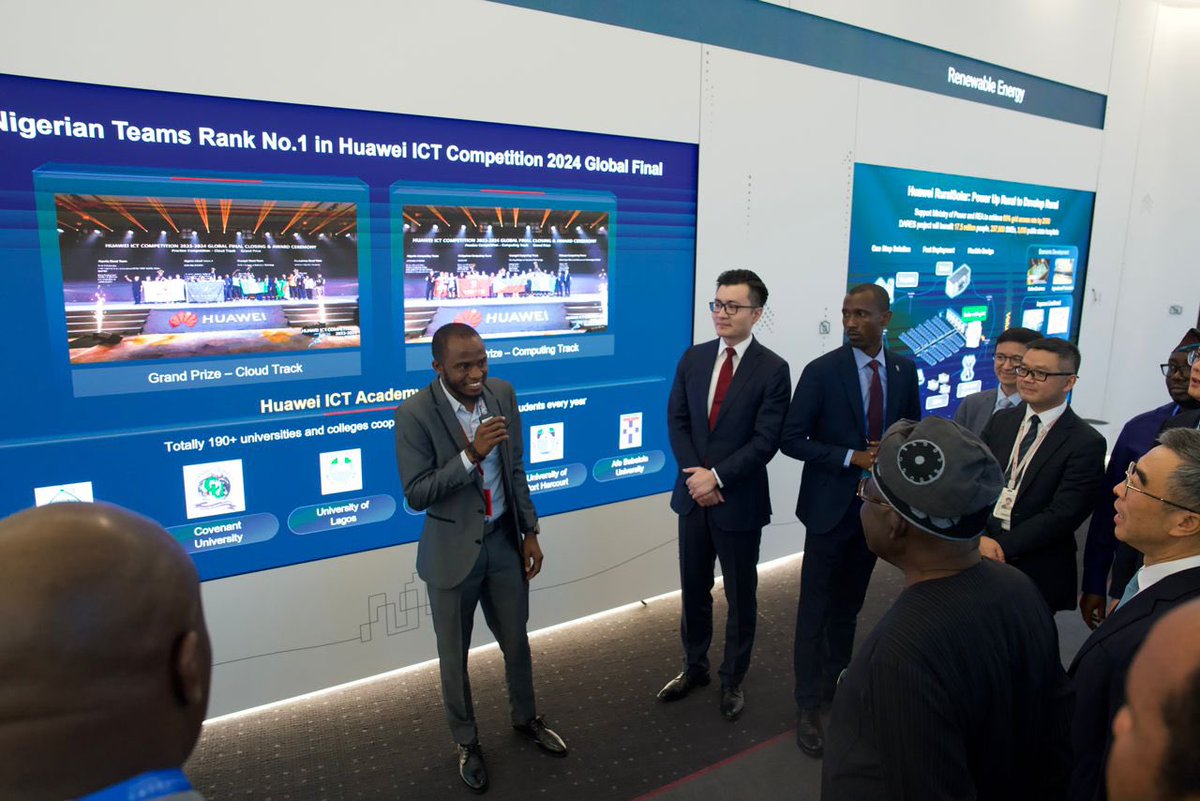 9aufal's tweet photo. Good to see Katsina’s young people breaking barriers in Tech. 

Aliyu Bugaje @AIBugaje_ of Huawei addressing President @officialABAT on behalf of the company, as part of the activities during Mr. President’s state visit to China 🇨🇳. https://t.co/JXtw8H8JO3