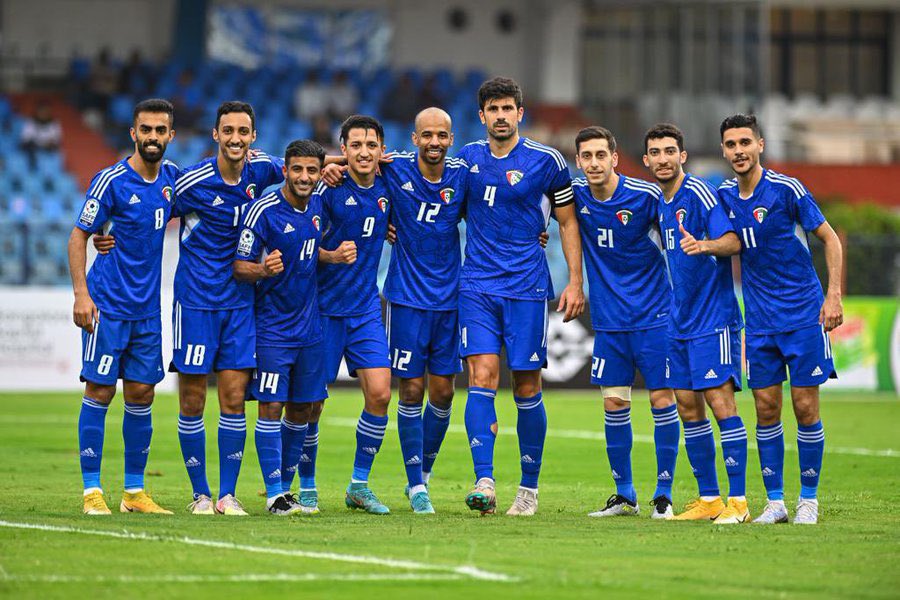 يا حاملين الراية 🇰🇼
نصر بلادي غاية

كل التوفيق للأزرق في مباراته اليوم مع المنتخب العراقي

فالكم الفوز يارب 

#منتخب_الكويت
#الكويت_العراق
#تصفيات_آسيا_لكأس_العالم