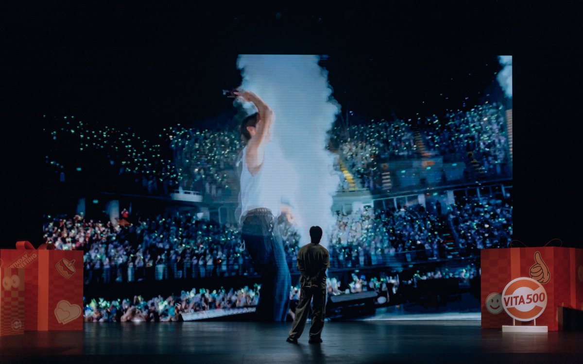 maymmt93's tweet photo. คนเก่ง🫶🏻🥹
MARK TUAN BD FAN MEETING
#MarktuanXVita500
#เบิร์ดเดย์กับใครก็ไม่เท่าเบิร์ดเดย์กับเธอMARKTUAN
#MarkTuan #Mark #段宜恩 #마크  
@marktuan @DNAmngmnt https://t.co/m9GVhjc0Li