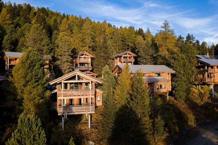 verounicohuizen's tweet photo. Vrijstaand chalet in #Turracherhöhe met een sauna. Dit betoverende chalet van massief hout is een perfect toevluchtsoord in de bergen voor maximaal 12 gasten.

#vakantiehuishuren #Oostenrijk #Karinthië #wintersport #vakantieindebergen https://t.co/9f2uar9cwv