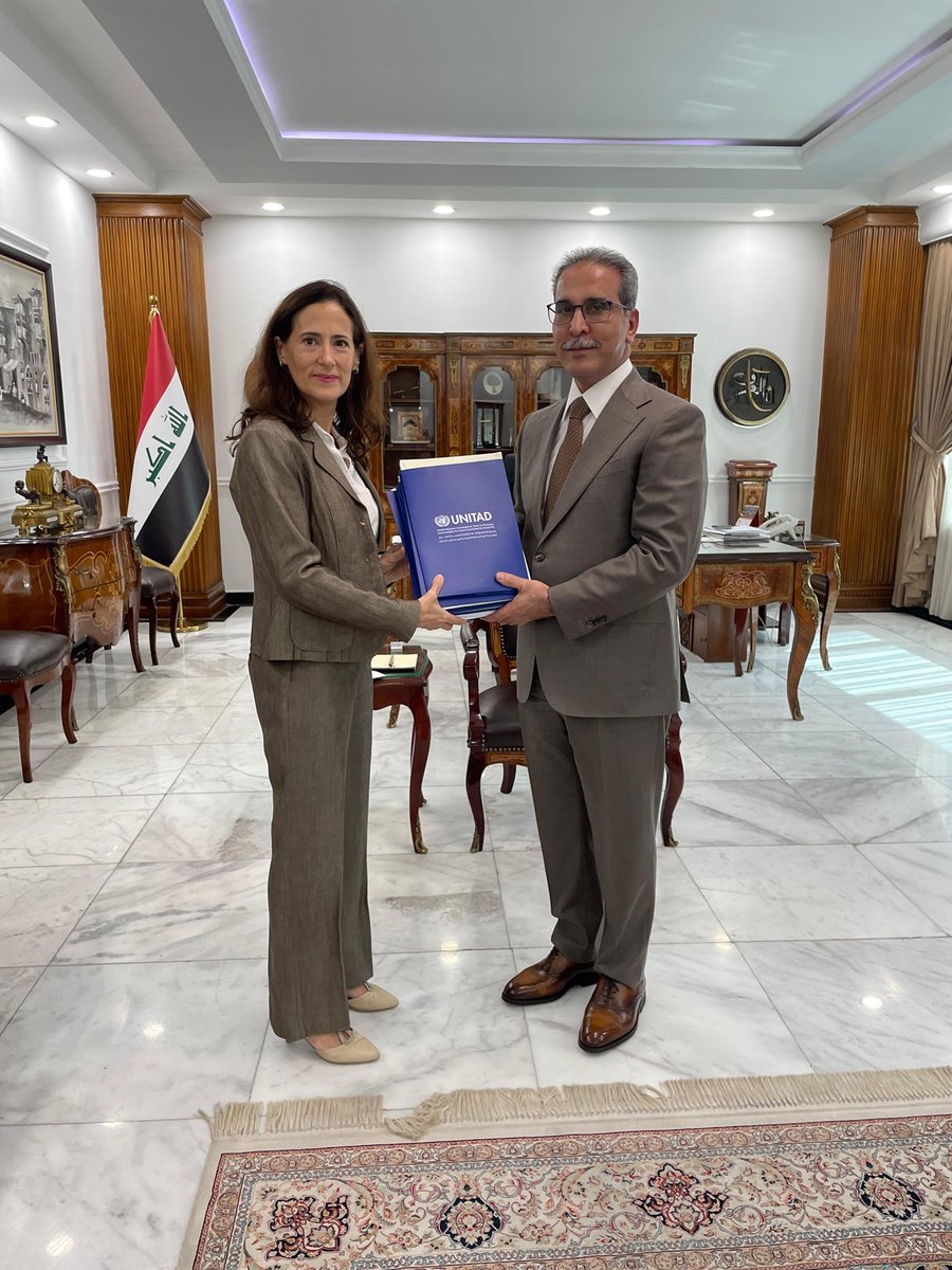 القائمة بأعمال المستشار الخاص ورئيسة فريق التحقيق آنا بييرو يوبيس تُسلّم ثمانية تقارير حول الجرائم التي ارتكبها تنظيم داعش خلال اجتماعها الختامي مع رئيس مجلس القضاء الأعلى

bit.ly/4e92Hcg