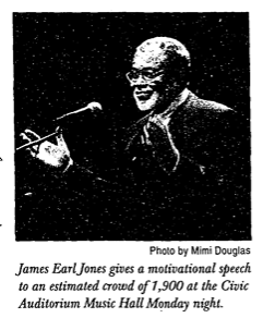spaceacebrand's tweet photo. “It is in our power,” he said, “to construct a millennium of our own making.”

This was a night I have never forgotten. James Earl Jones gave a speech full of inspiration and when asked to do his CNN voice, refused, because that was not why he was there. 

RIP🖖

#JamesEarlJones https://t.co/lpolZO8Bfy