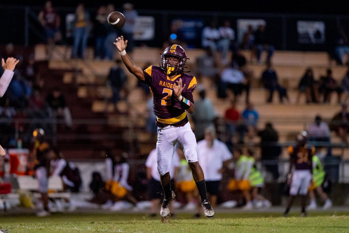 COACHRIPLEY1's tweet image. @BakersSports @SMniner @UnderArmour #BakersMade 

#R_OE
#COMPETE
#ALL_IN