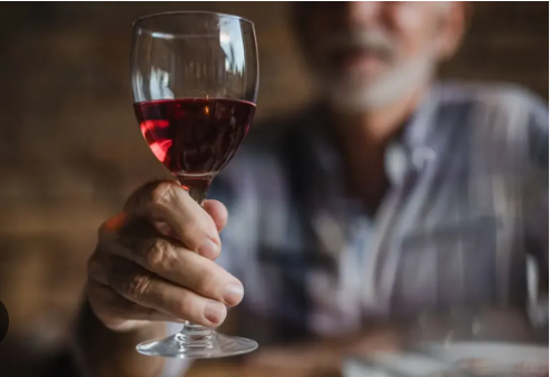 HMcArdleHT's tweet photo. ANALYSIS Alcohol deaths: Can booze-soaked Baby Boomers change the habits of a lifetime? https://t.co/8lHGSwhsGw
https://t.co/KglZEF1QCs https://t.co/dDl6MrhkDb
