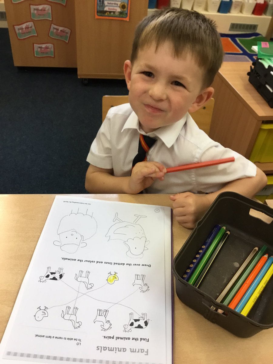 SJC_Infants's tweet image. The children in #SJCR5 are learning about the farm in KUW lessons this half term. #SJCInfants #SJCReception